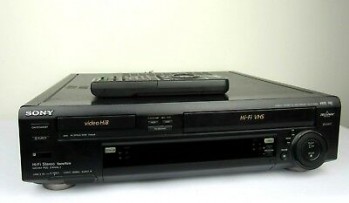 Sony-SLV-T2000-Combi-VHS-Hi8-Video8-Recorder.jpg