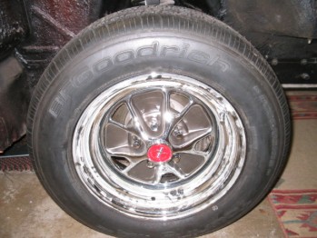 wheel & tire.JPG