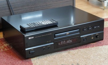 Denon DCD-3000 1.jpg